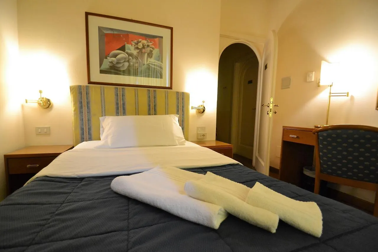 Hotel Posta Cecina  3*, Cecina (Livorno)