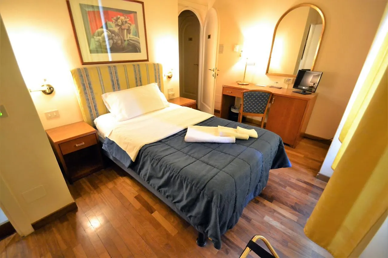 Hotel Posta Cecina