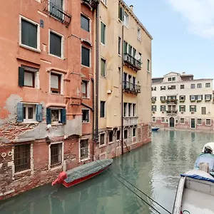 Cannaregio Canal View - Marco Polo Italia